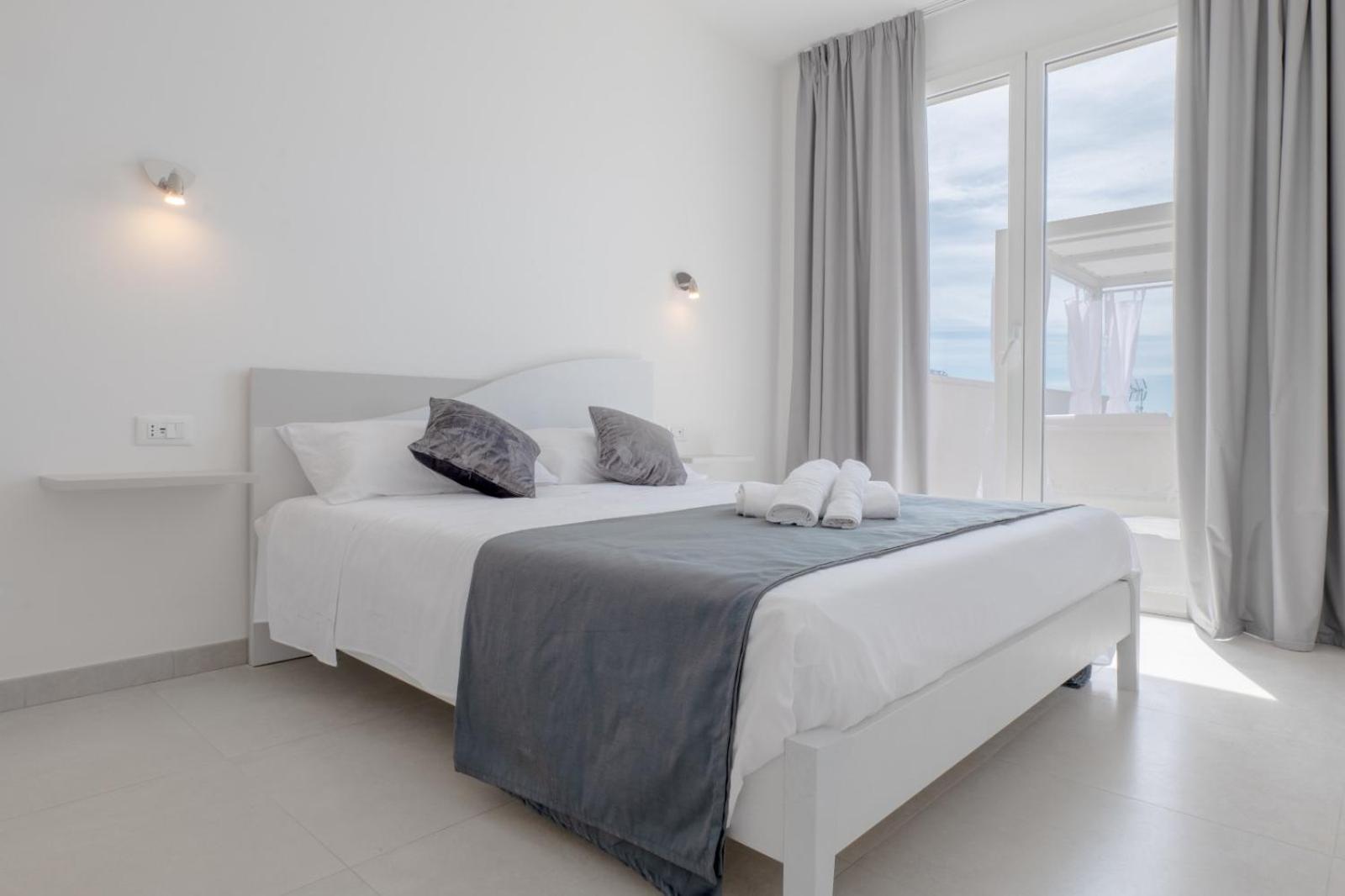Diva Luxury Suite 토레 산 지오반니 우겐토 외부 사진